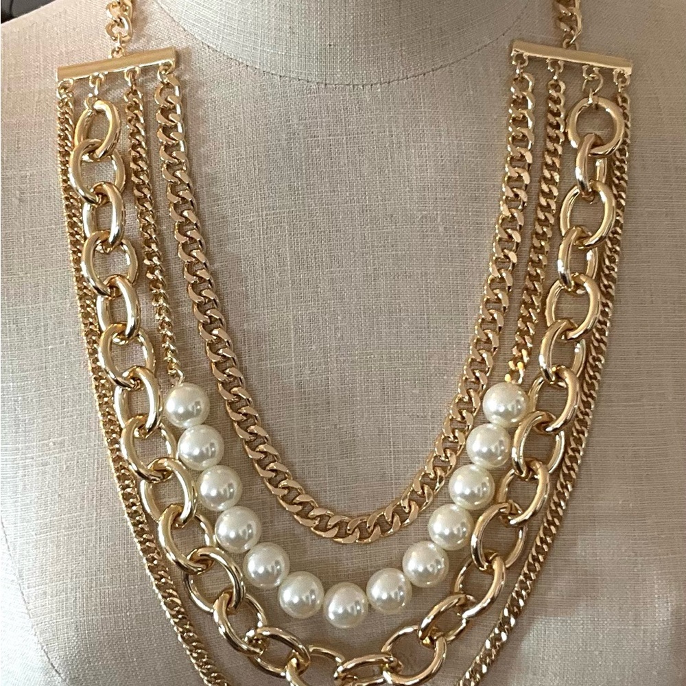 Elegant rose Gold chain and Pearl Layered Necklace 4 strand